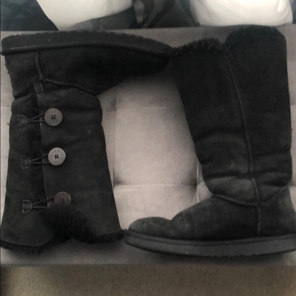 Classic UGG Bailey Boots with Buttons